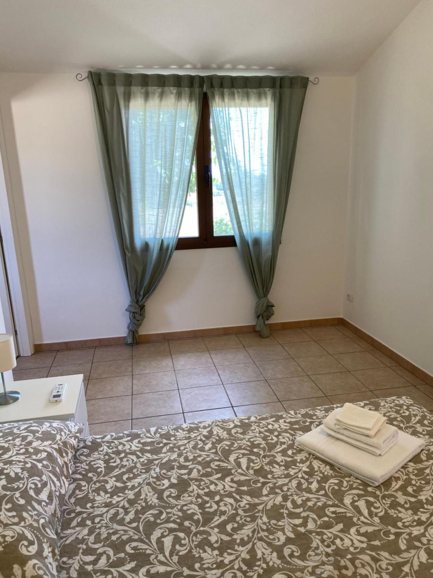 Apartamento La Collina: L'Alba Castiadas Exterior foto